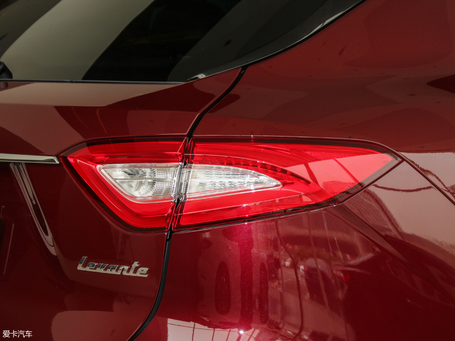 2018Levante 3.0T 350Hp ˜ʰ