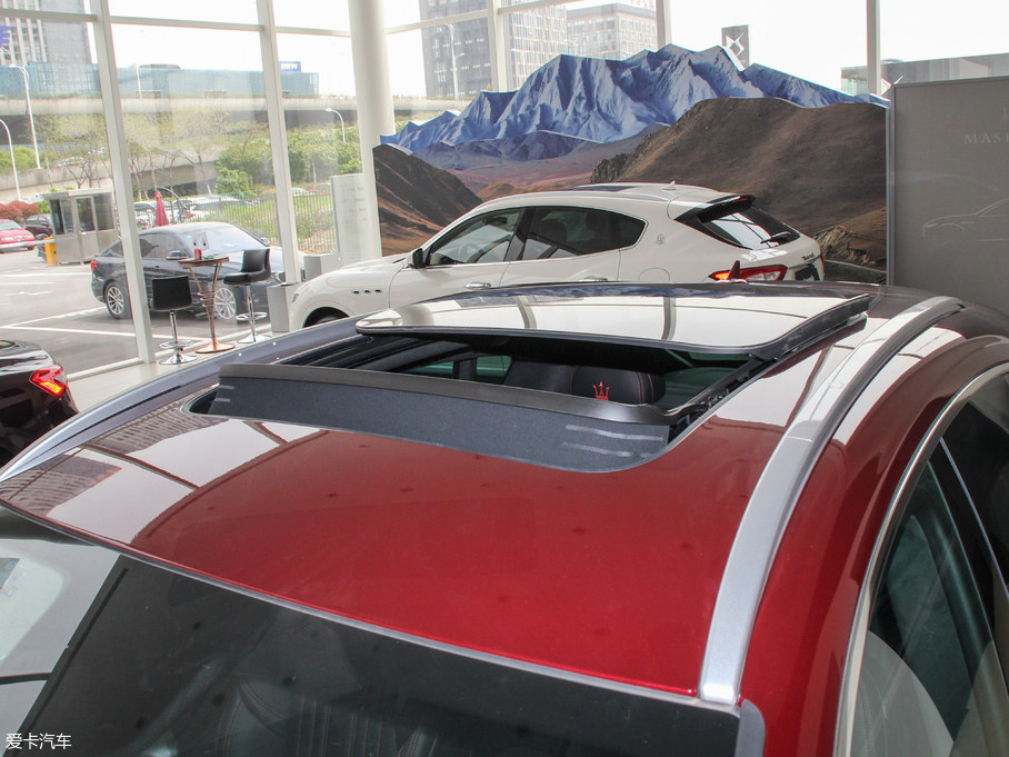 2018Levante 3.0T 350Hp ˜ʰ