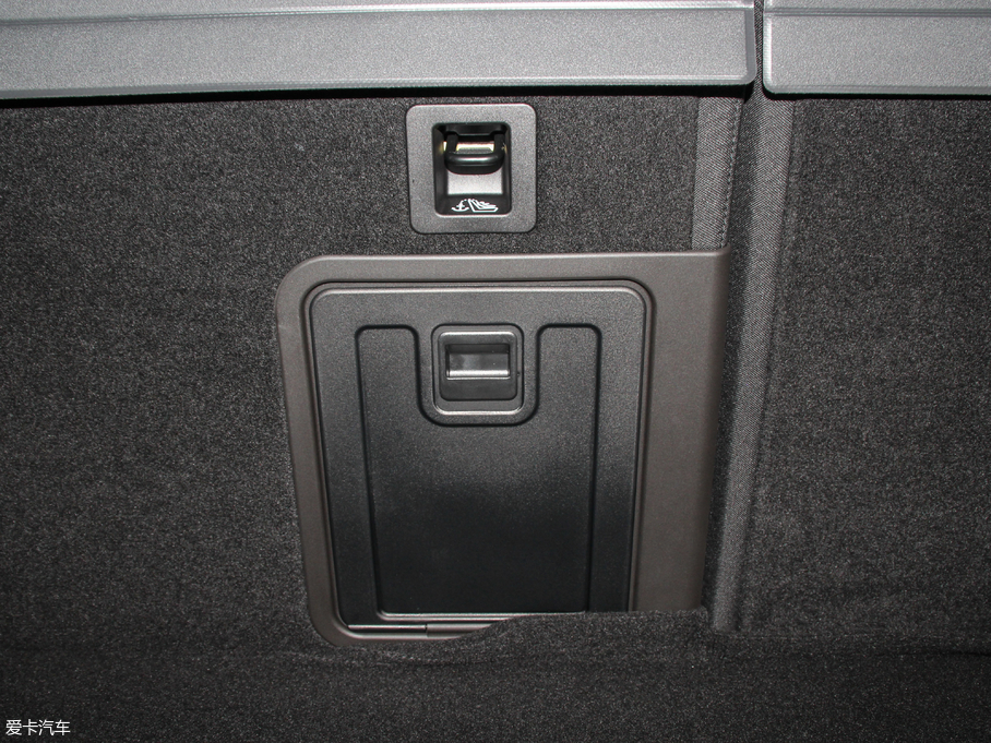 2018Levante 3.0T 350Hp ˜ʰ