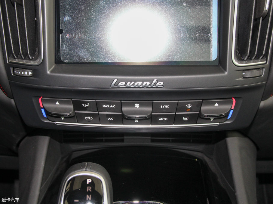 2018Levante 3.0T 350Hp ˜ʰ