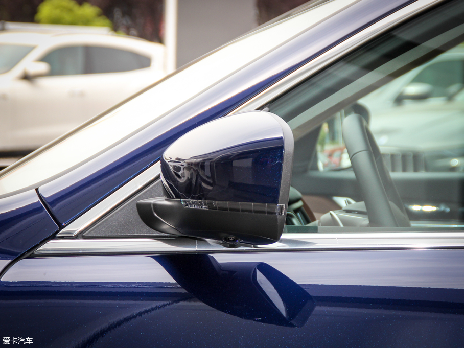 2018Levante 3.0T 430Hp A၆