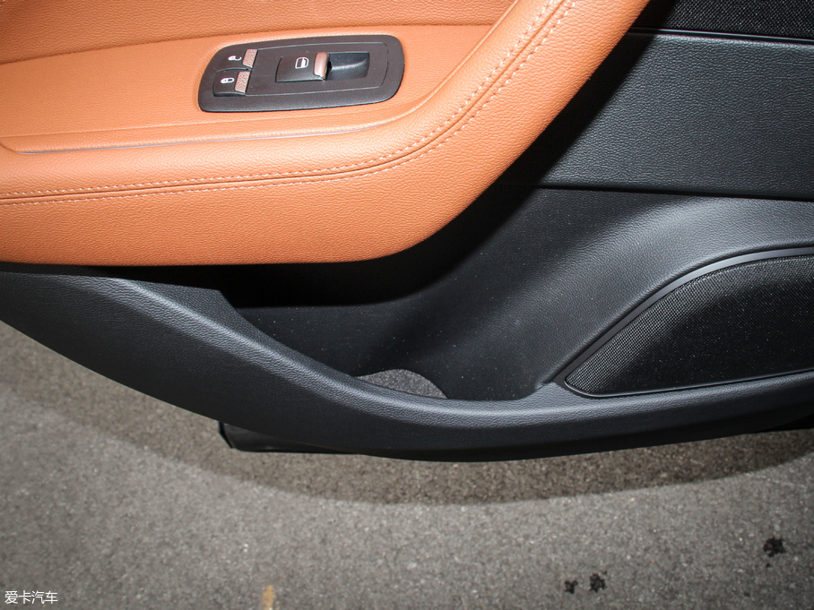 2018Levante 3.0T 430Hp A၆