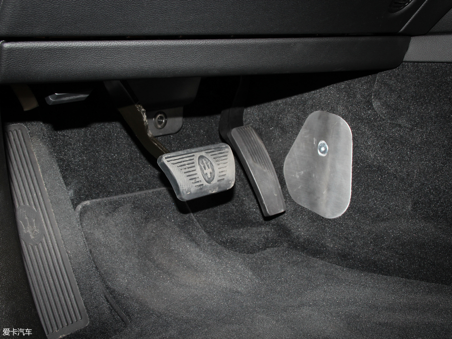 2018Levante 3.0T 430Hp A၆