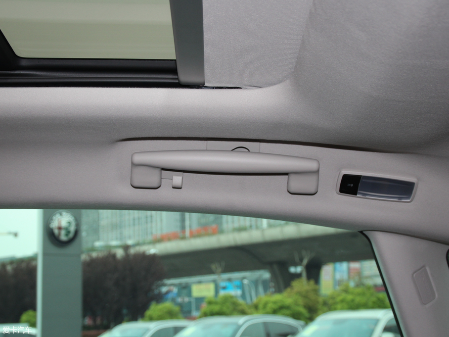 2018Levante 3.0T 430Hp A၆