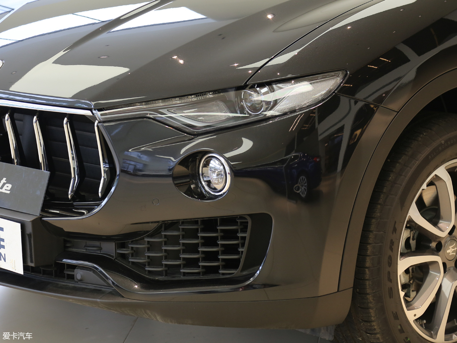 2018Levante 3.0T 350Hp A၆