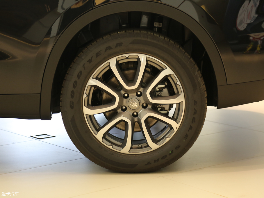 2018Levante 3.0T 350Hp A၆