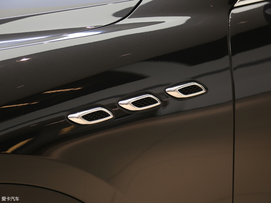 2018Levante 3.0T 350Hp A၆