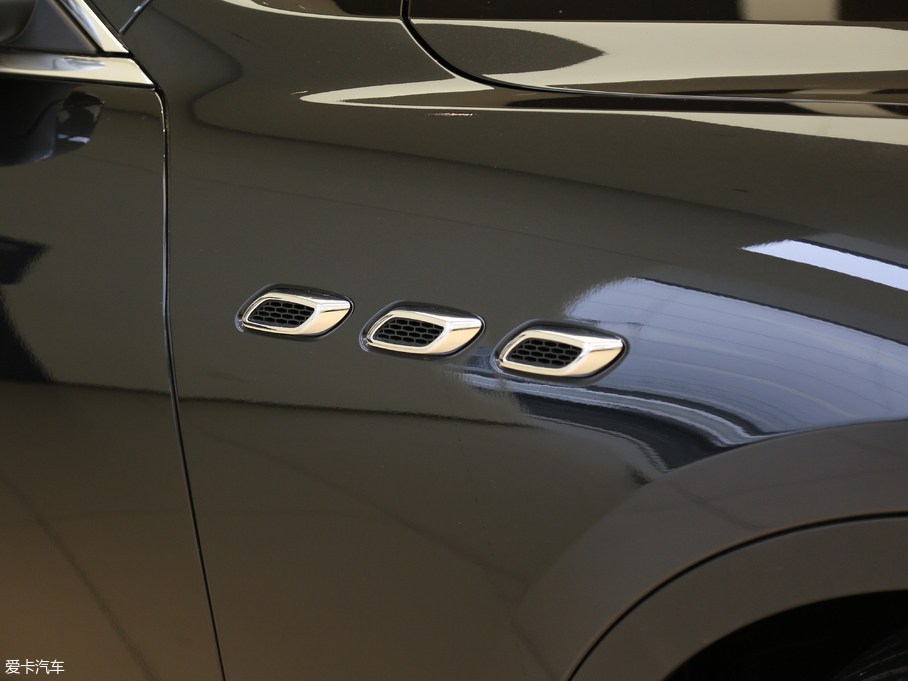 2018Levante 3.0T 350Hp A၆