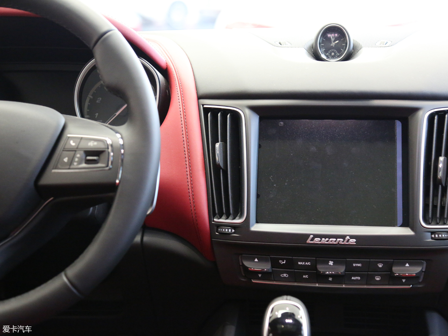 2018Levante 3.0T 350Hp A၆