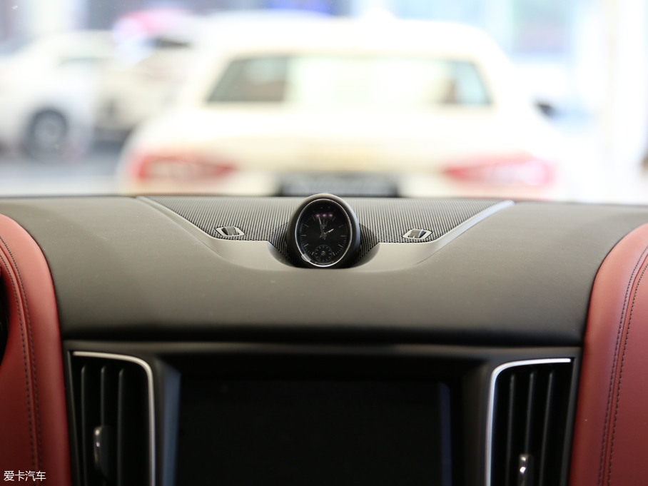 2018Levante 3.0T 350Hp A၆