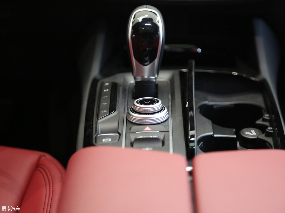 2018Levante 3.0T 350Hp A၆