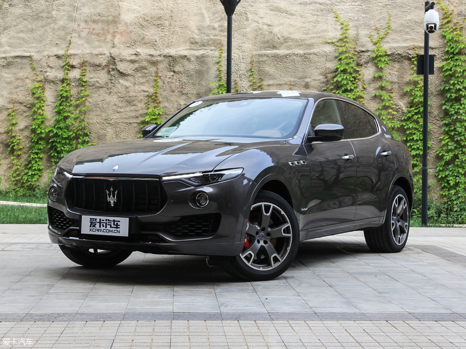 2018Levante 3.0T 430Hp \Ӱ