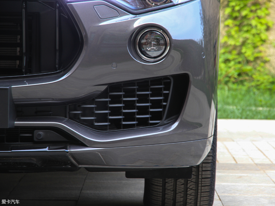 2018Levante 3.0T 430Hp \Ӱ