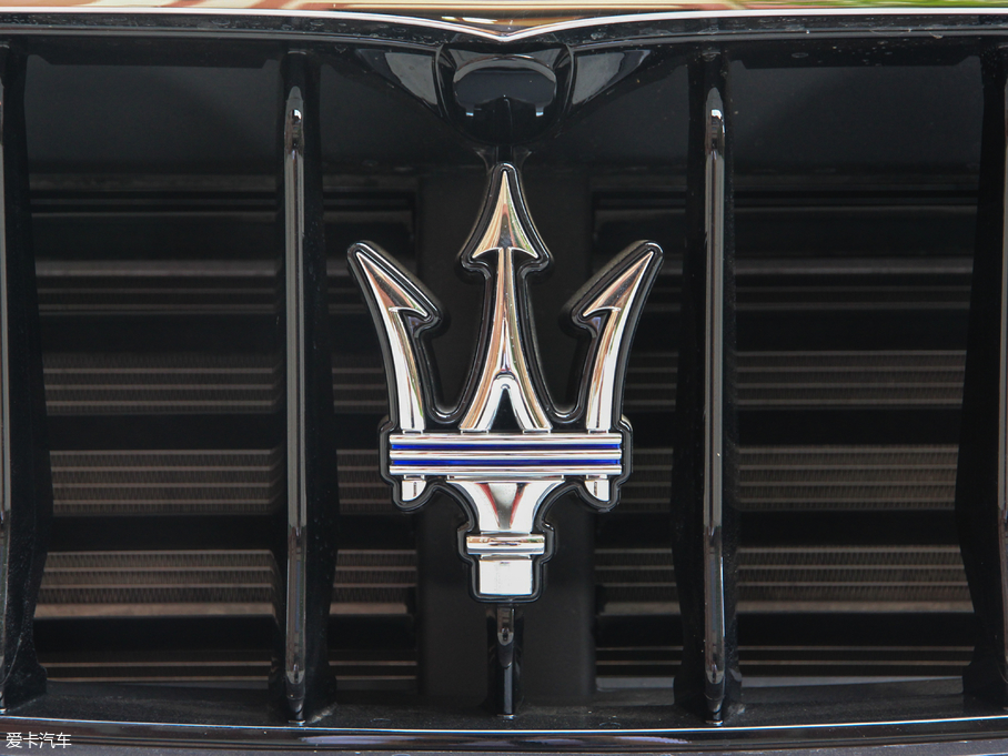 2018Levante 3.0T 430Hp \Ӱ