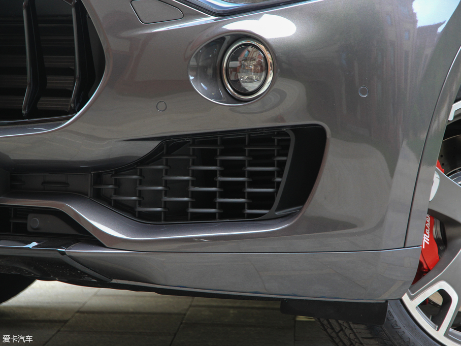 2018Levante 3.0T 430Hp \Ӱ