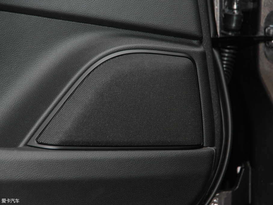 2018Levante 3.0T 430Hp \Ӱ