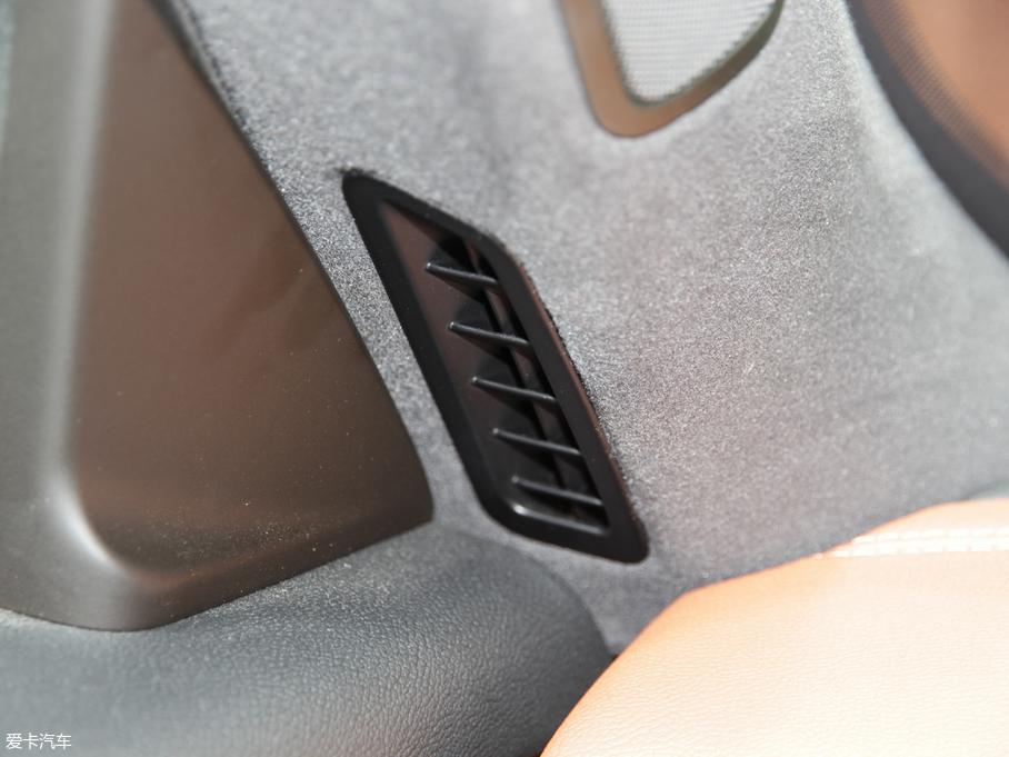 2018Levante 3.0T 430Hp \Ӱ