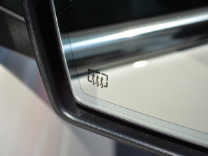 20183.0T 350Hp A၆ ^