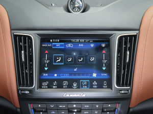 2018款3.0T 430Hp 豪华杰尼亚版 中控区