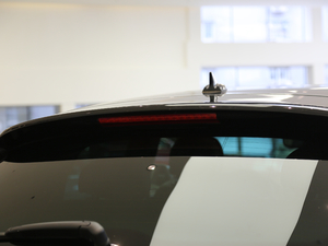 20183.0T 350Hp A၆ ^