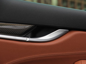 20183.0T 430Hp \Ӱ g