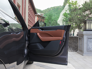 20183.0T 430Hp \Ӱ g