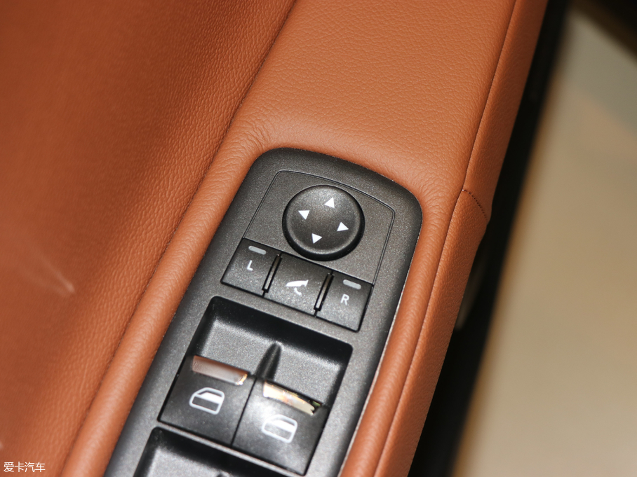 2018 3.0T 350Hp ˜ʰ