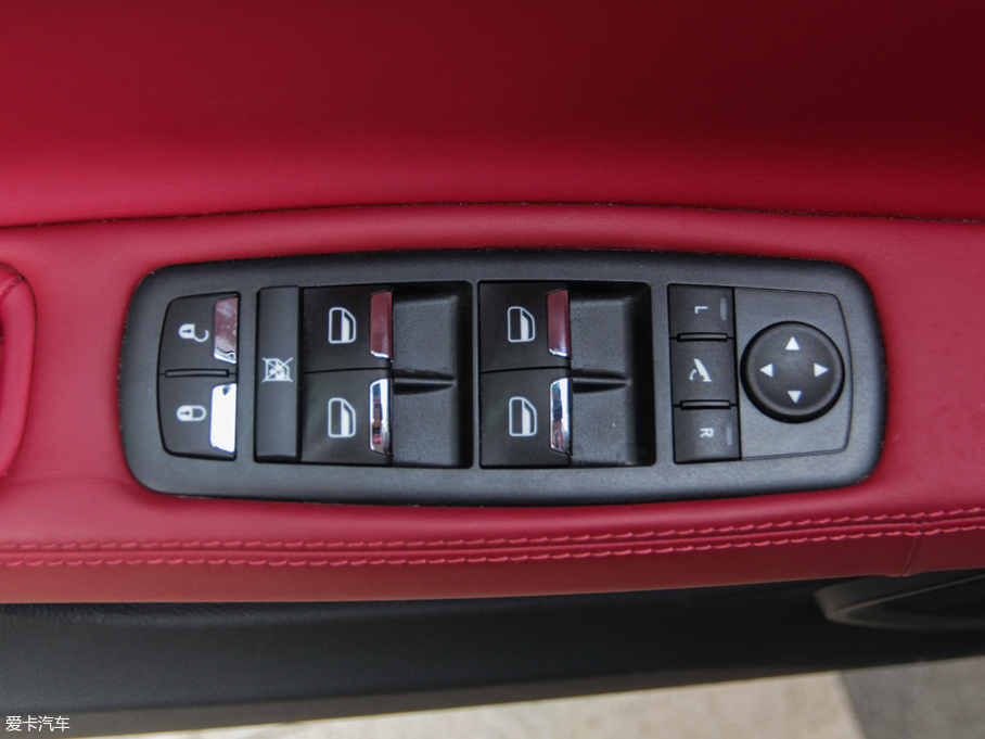 2018 3.0T 350Hp \Ӱ