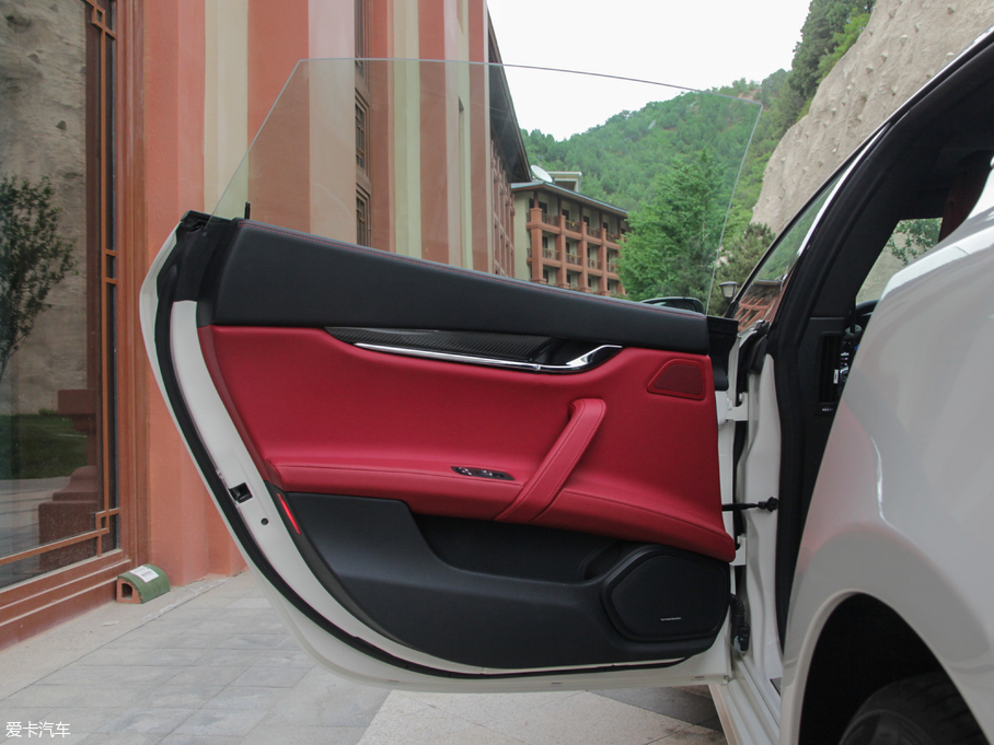 2018 3.0T 350Hp \(yn)(dng)