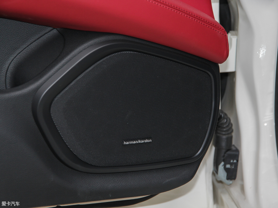 2018 3.0T 350Hp \Ӱ