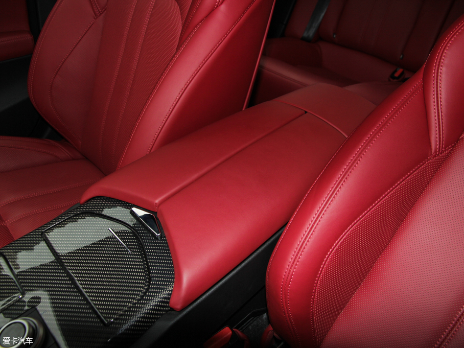 2018 3.0T 350Hp \Ӱ