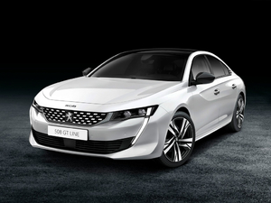 2019款GT Line 左前45度