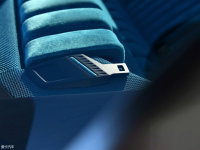 ���g����e-Legend���g����