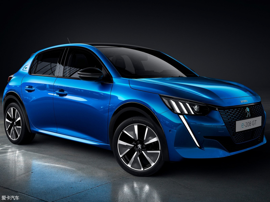 2019�����e-208 GT