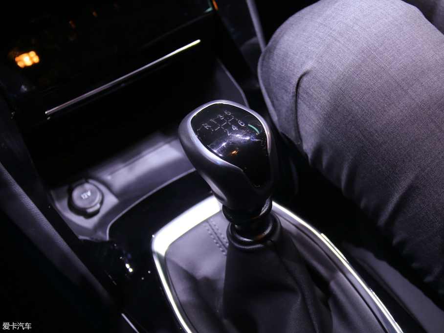 2019�����208 ������