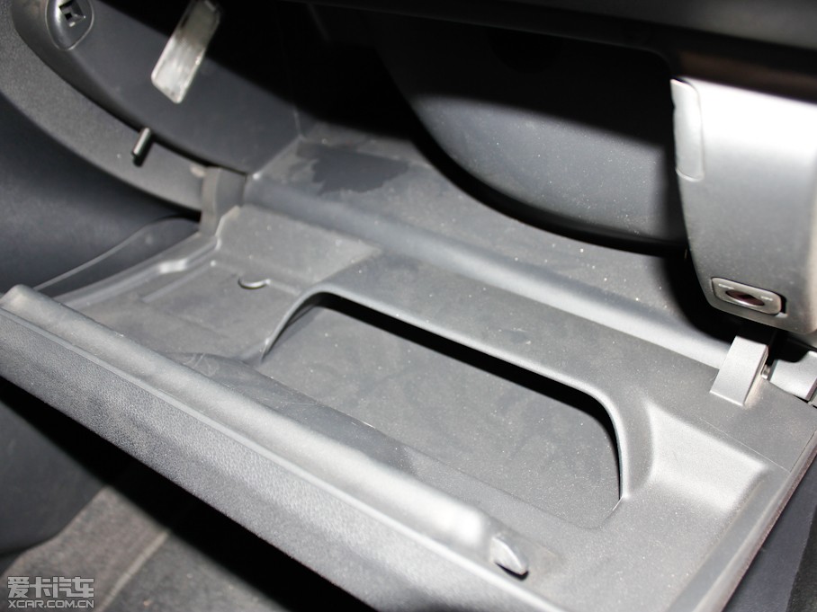 2011(bio)3008(M(jn)) 1.6T A