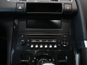 2011款1.6T 豪华版 音响调节