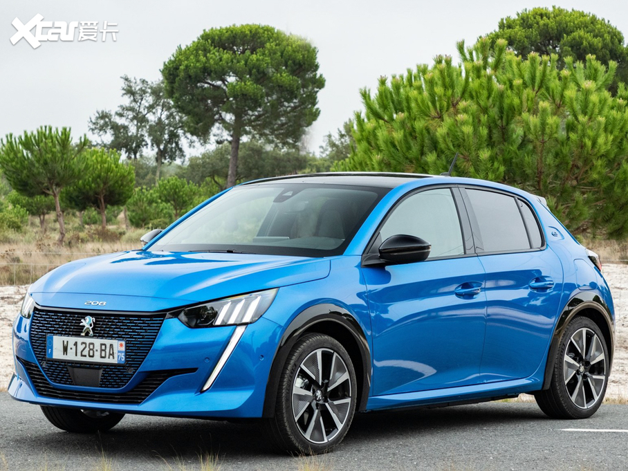 2019�����e-208 GT