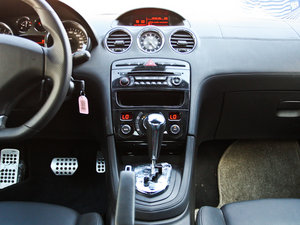 2011款1.6T 豪华优雅版 中控台