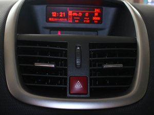 2011款1.6T 风尚版 空调出风口
