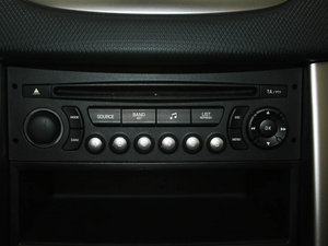 2011款1.6T 风尚版 音响调节