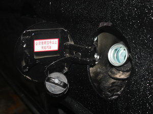 2012款2.0L 四驱豪华版 油箱盖