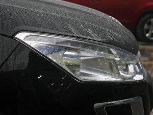 2012款2.0L 四驱豪华版 细节外观
