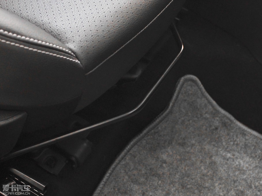 2013�����207CC 1.6L �Ԅӕr�а�