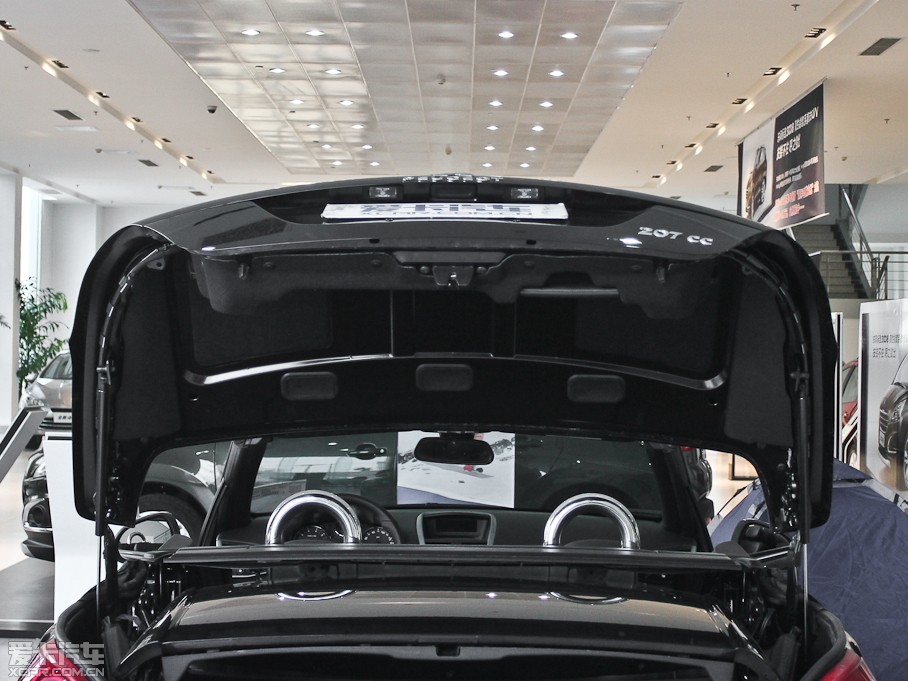 2013���(bi��o)��207CC 1.6L �Ԅ�(d��ng)�r(sh��)�а�