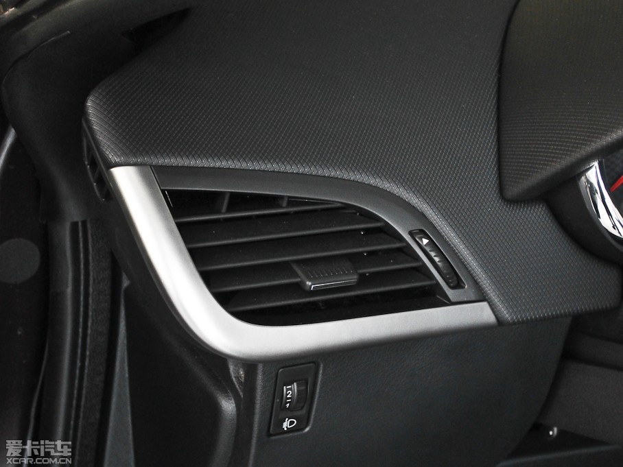 2013�����207CC 1.6L �Ԅӕr�а�