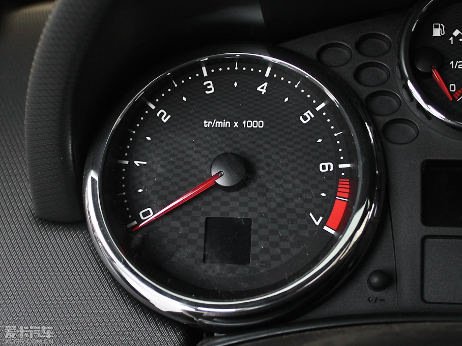 2013�����207CC 1.6L �Ԅӕr�а�