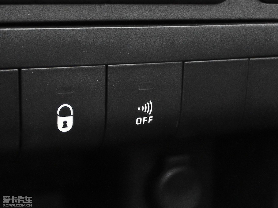 2013�����207CC 1.6L �Ԅӕr�а�