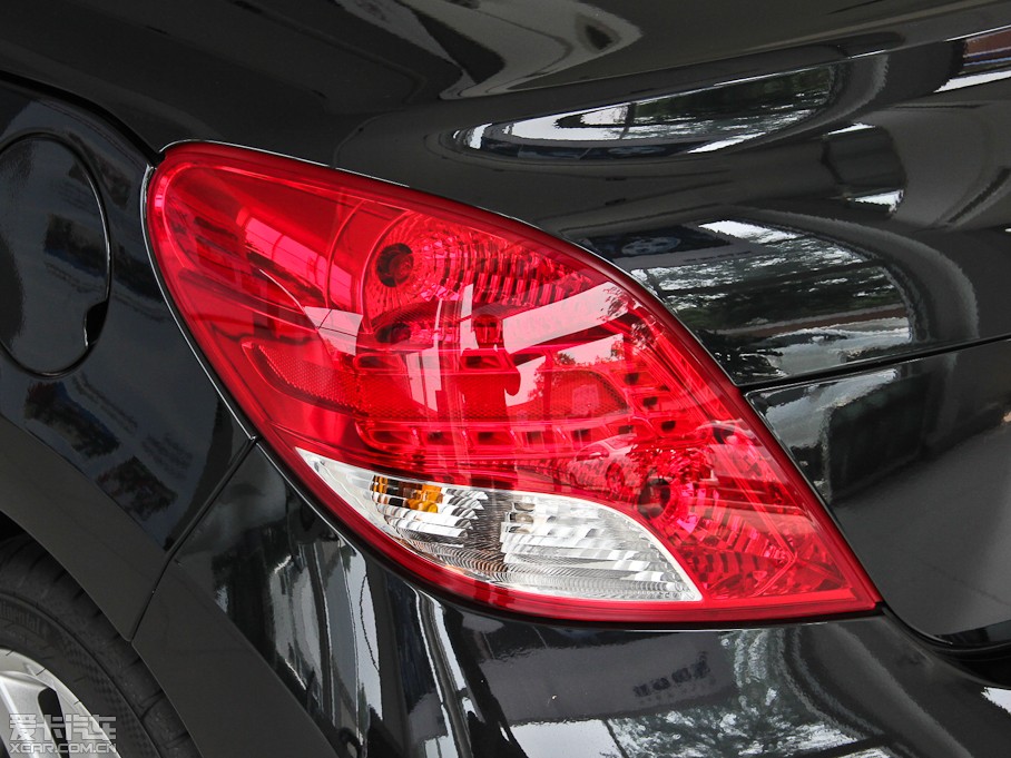 2013���(bi��o)��207CC 1.6L  �_�m����˹�r�а�