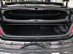 2013款1.6L  罗兰加洛斯时尚版 空间座椅